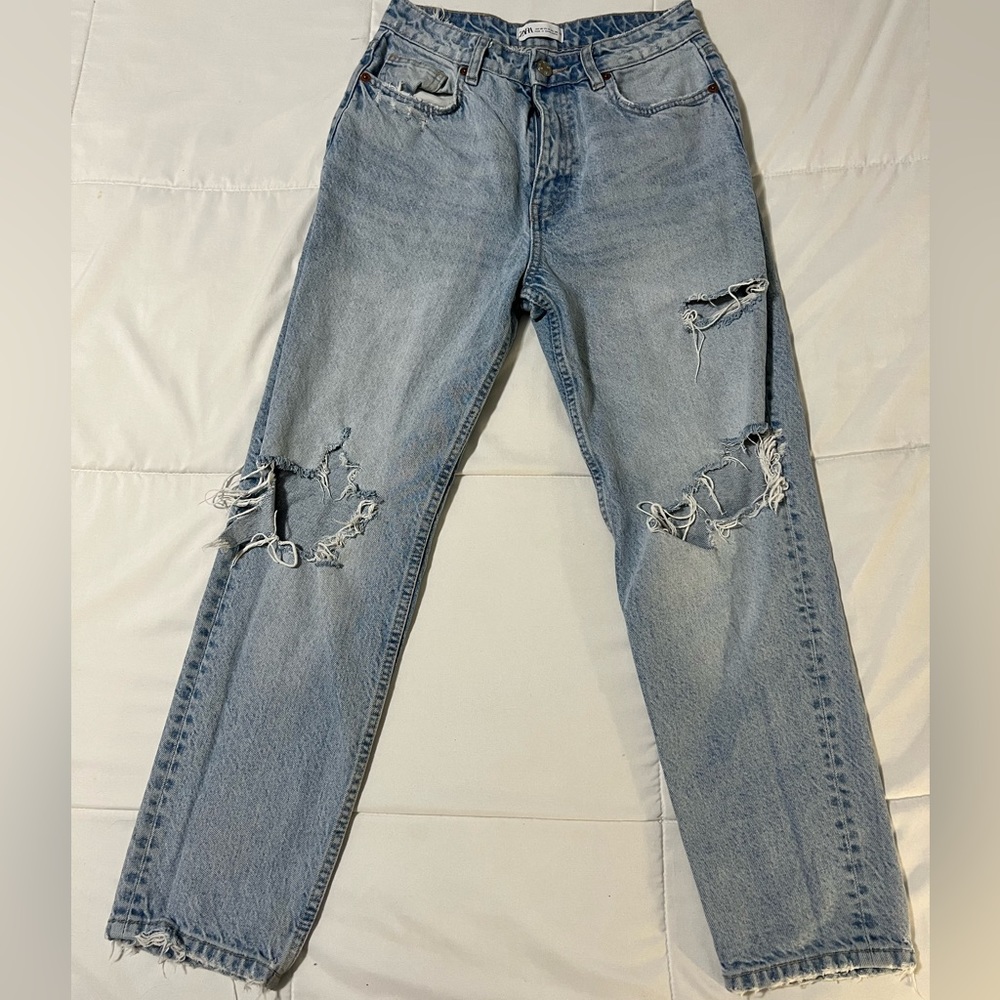 Zara light wash ripped mom jeans